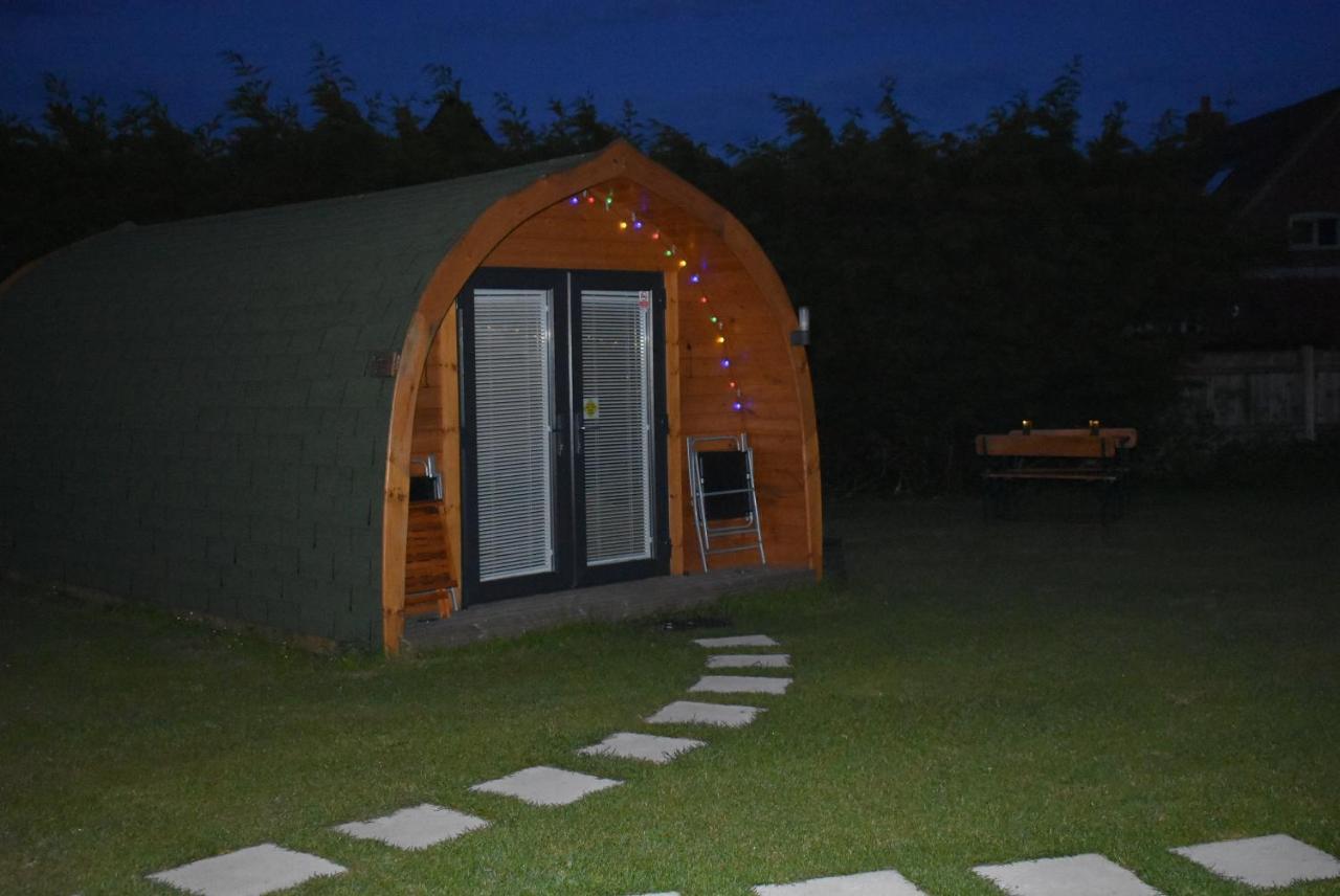 فندق Lanterns Shepherds Huts & Glamping Happisburgh المظهر الخارجي الصورة