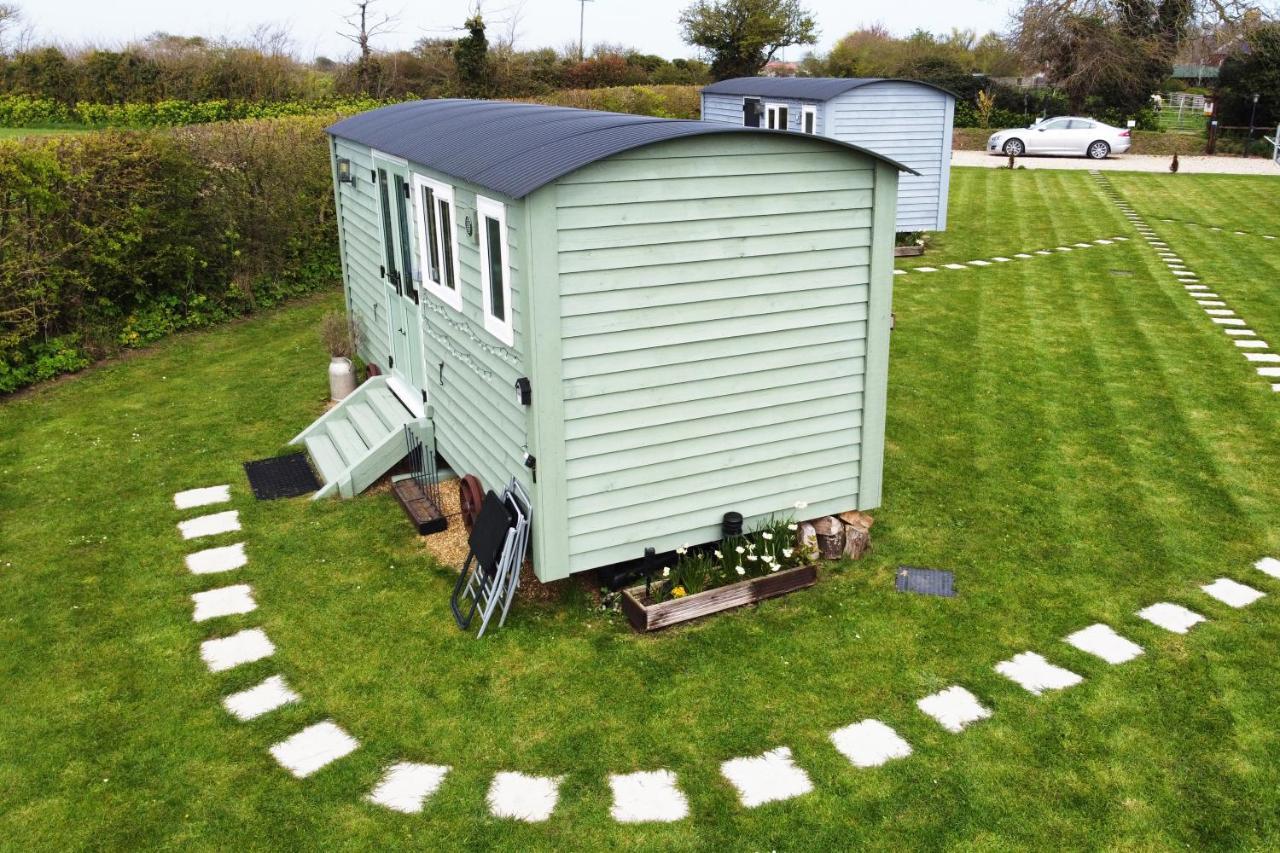 فندق Lanterns Shepherds Huts & Glamping Happisburgh المظهر الخارجي الصورة