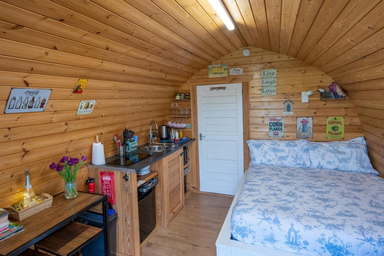 فندق Lanterns Shepherds Huts & Glamping Happisburgh المظهر الخارجي الصورة