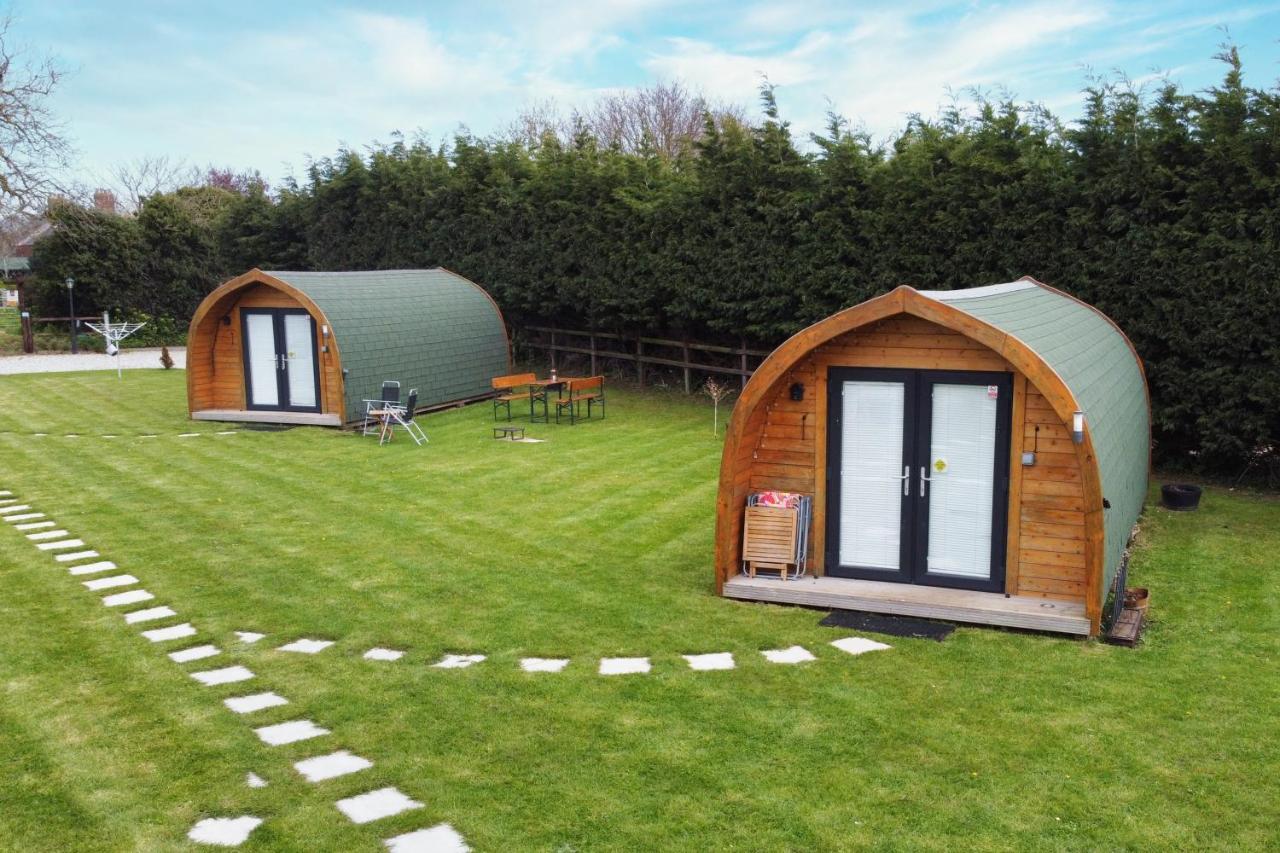 فندق Lanterns Shepherds Huts & Glamping Happisburgh المظهر الخارجي الصورة